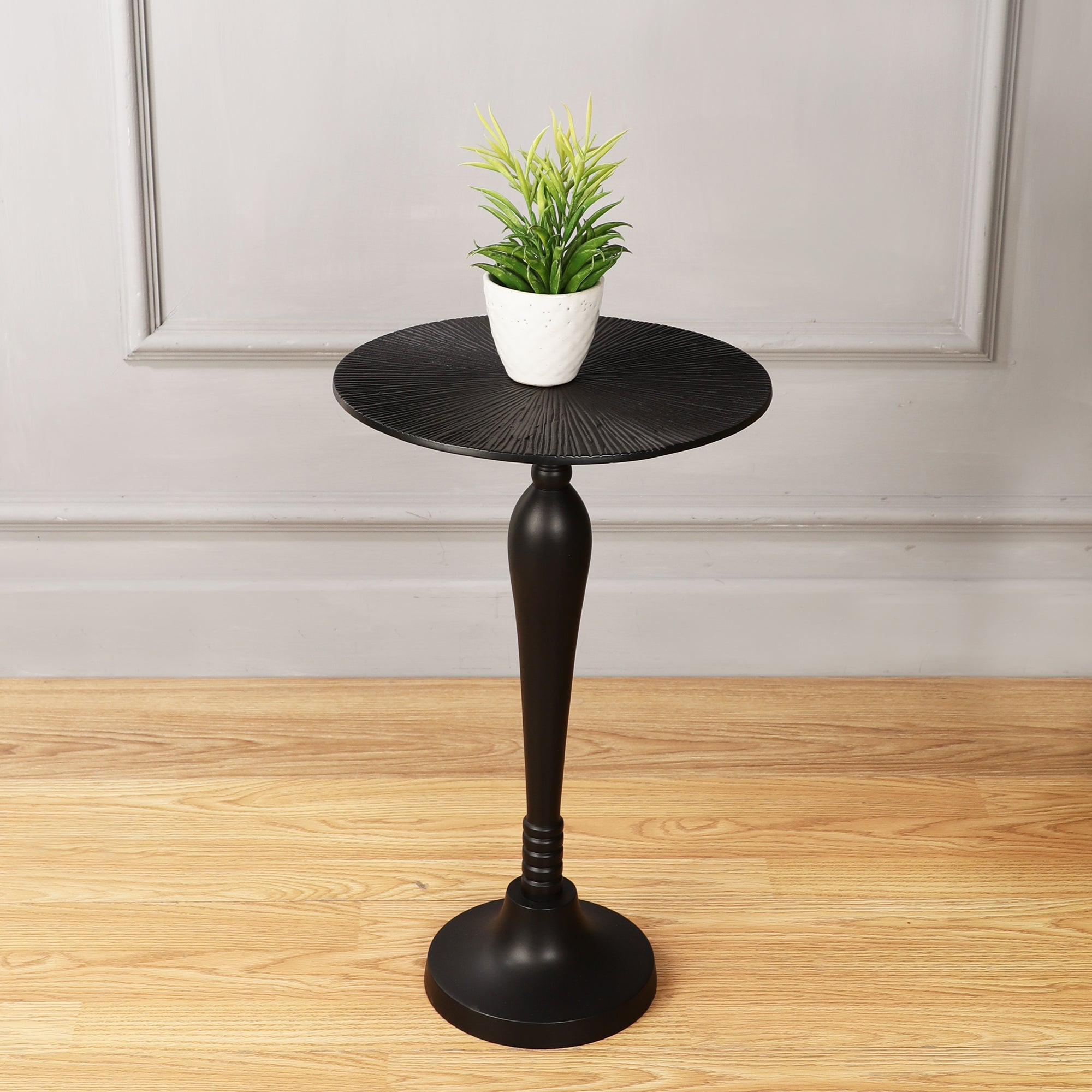 The Carla Side Table in Classical design in Raw Black Finish