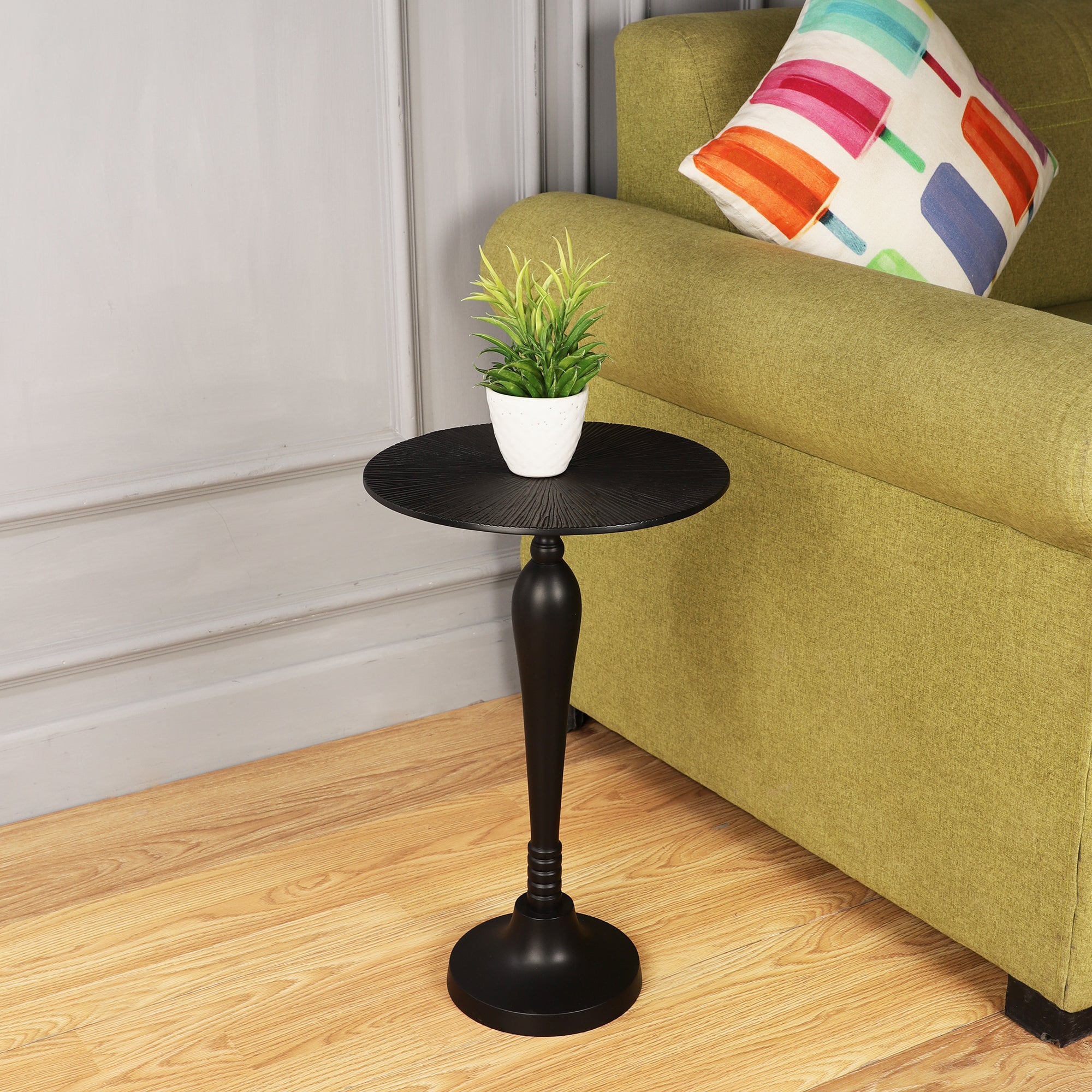 The Carla Side Table in Classical design in Raw Black Finish