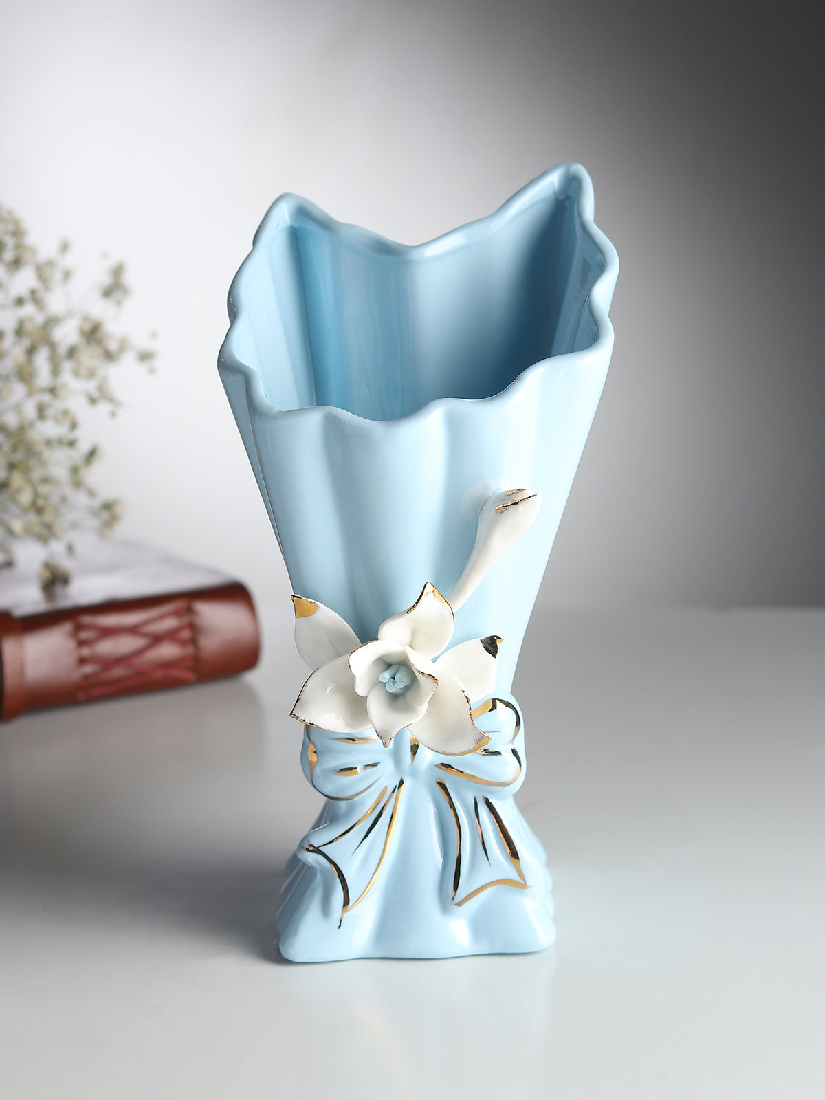 Isolde Fleur Small Blue Porcelain Vase