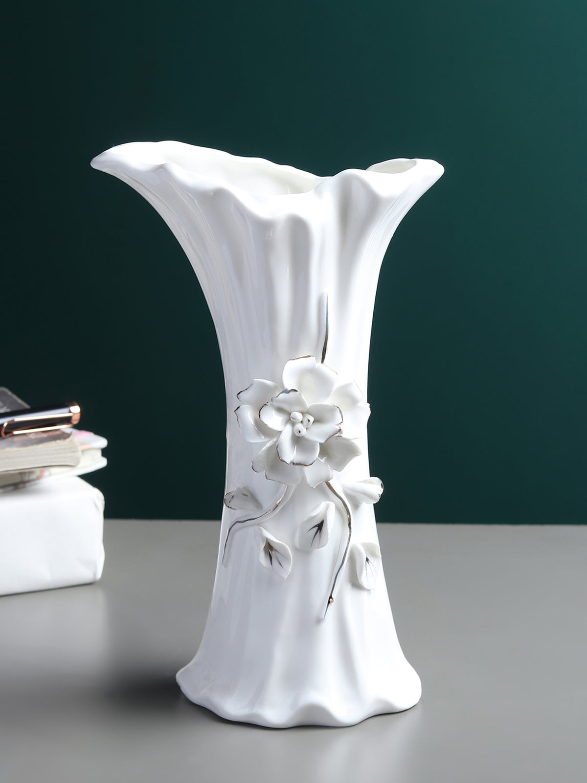 Maribel Fleur Porcelain Vase