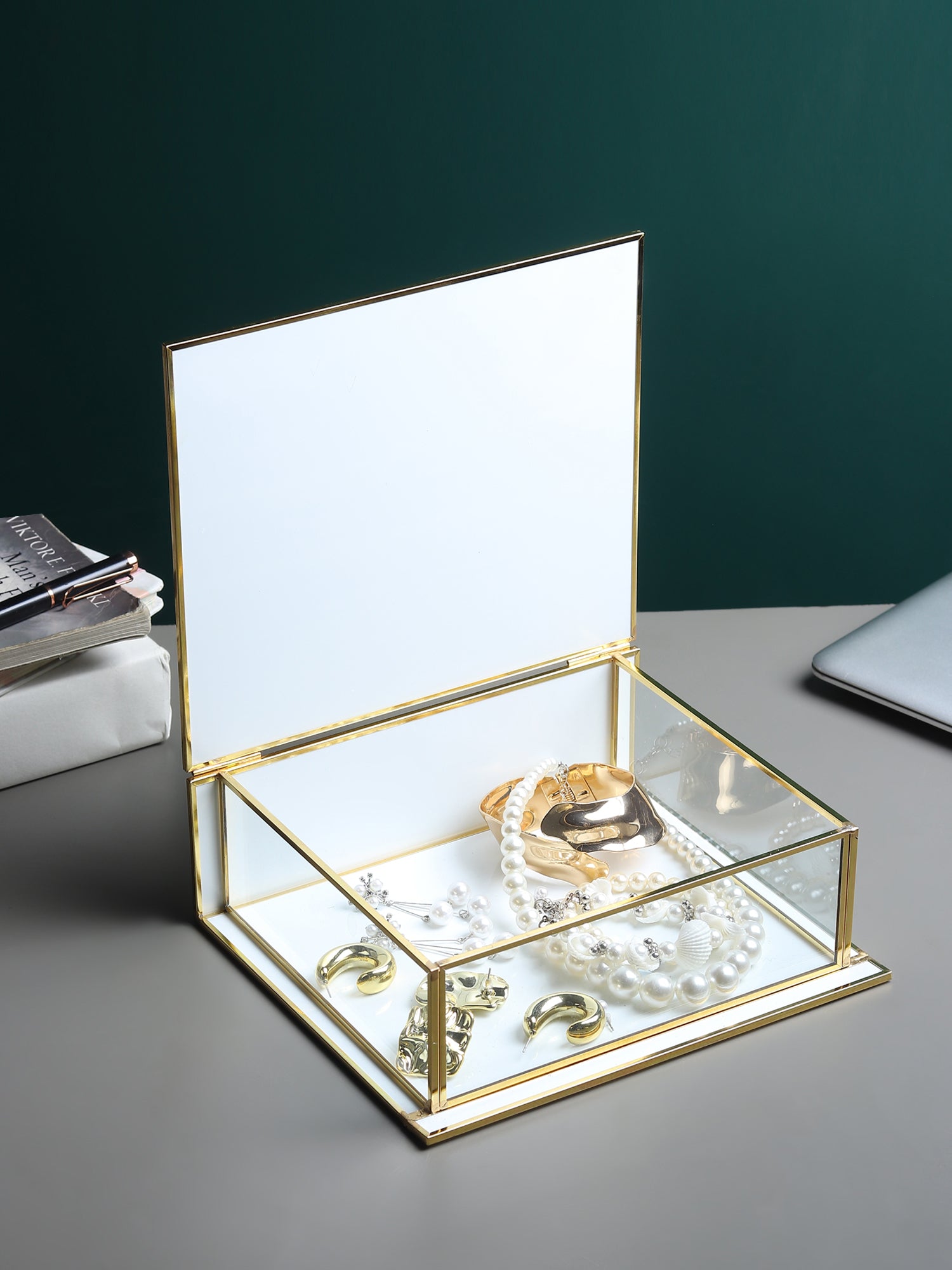 Livia's Flower Large Jewelry Box