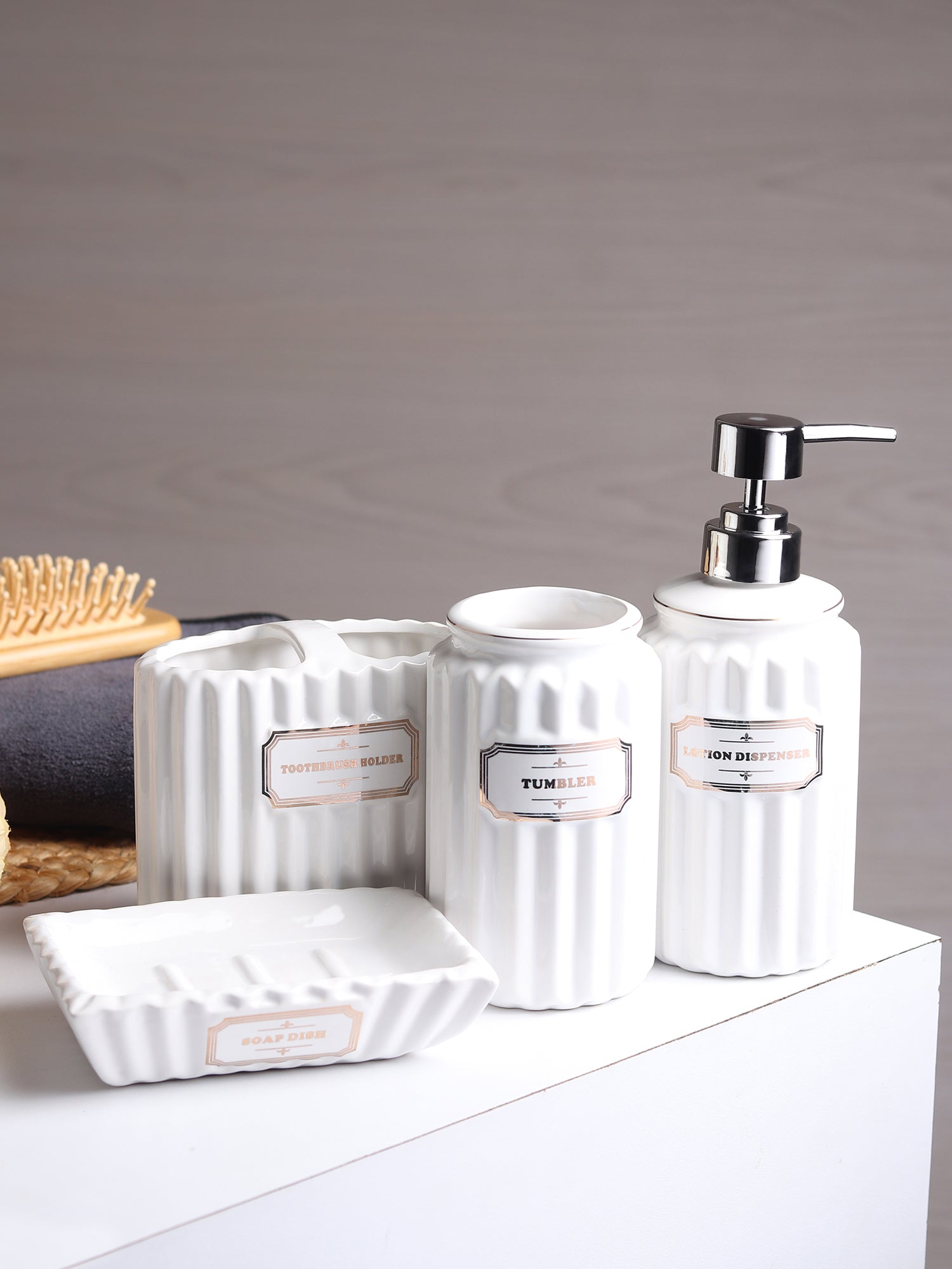 Valence Bathroom Set of 4 White