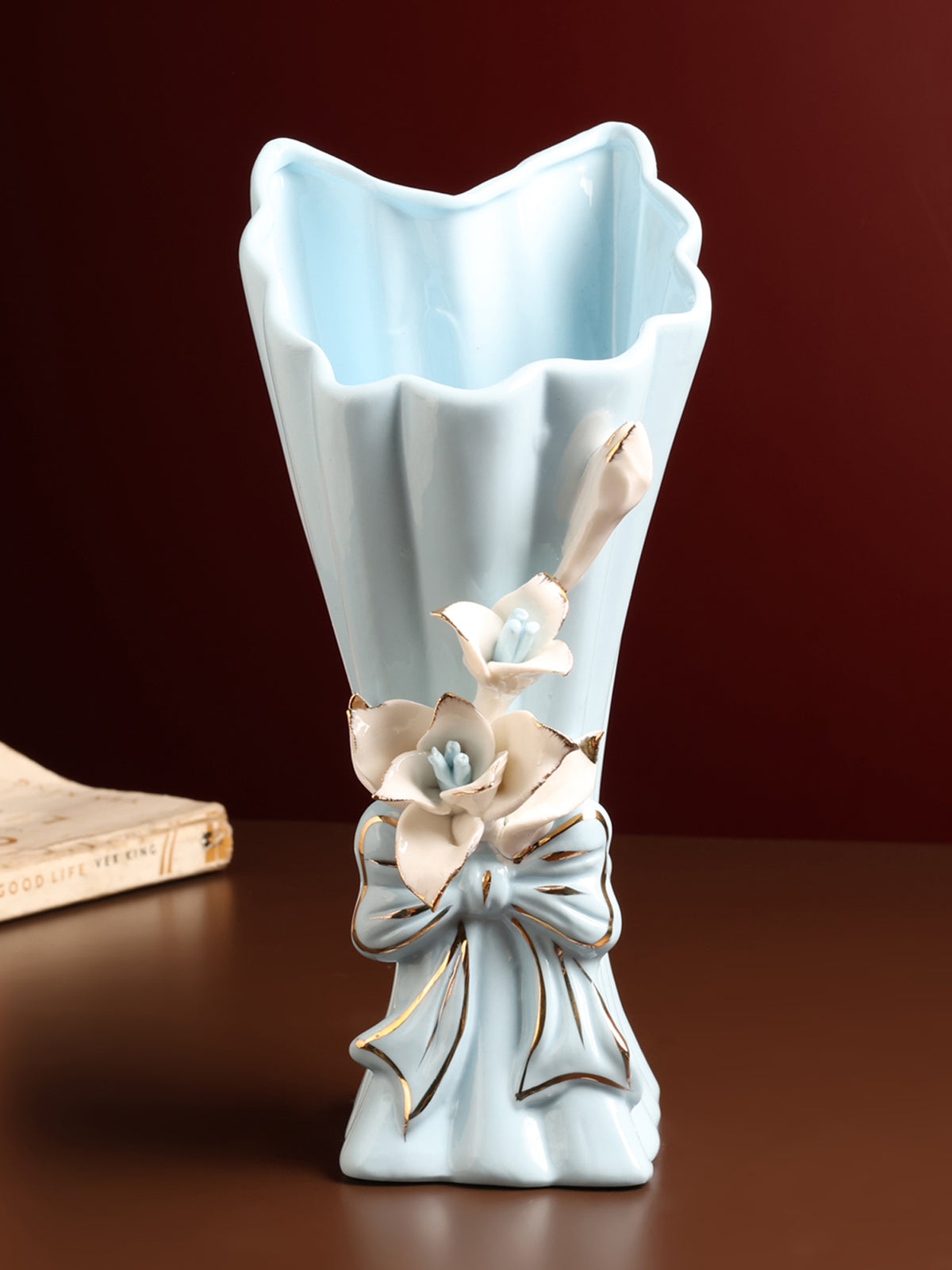 Isolde Fleur Big Blue Porcelain Vase