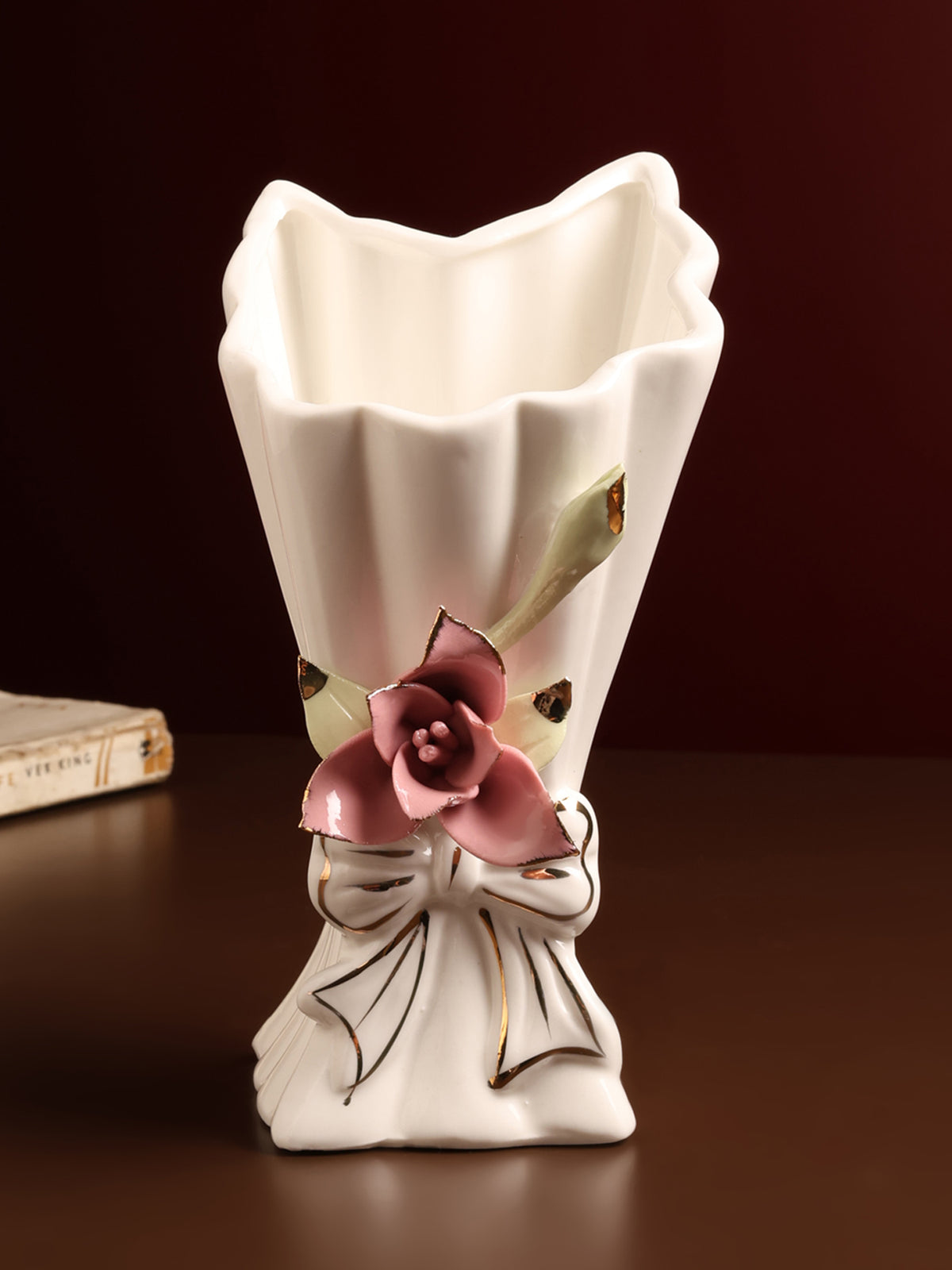 Isolde Fleur Porcelain Vase