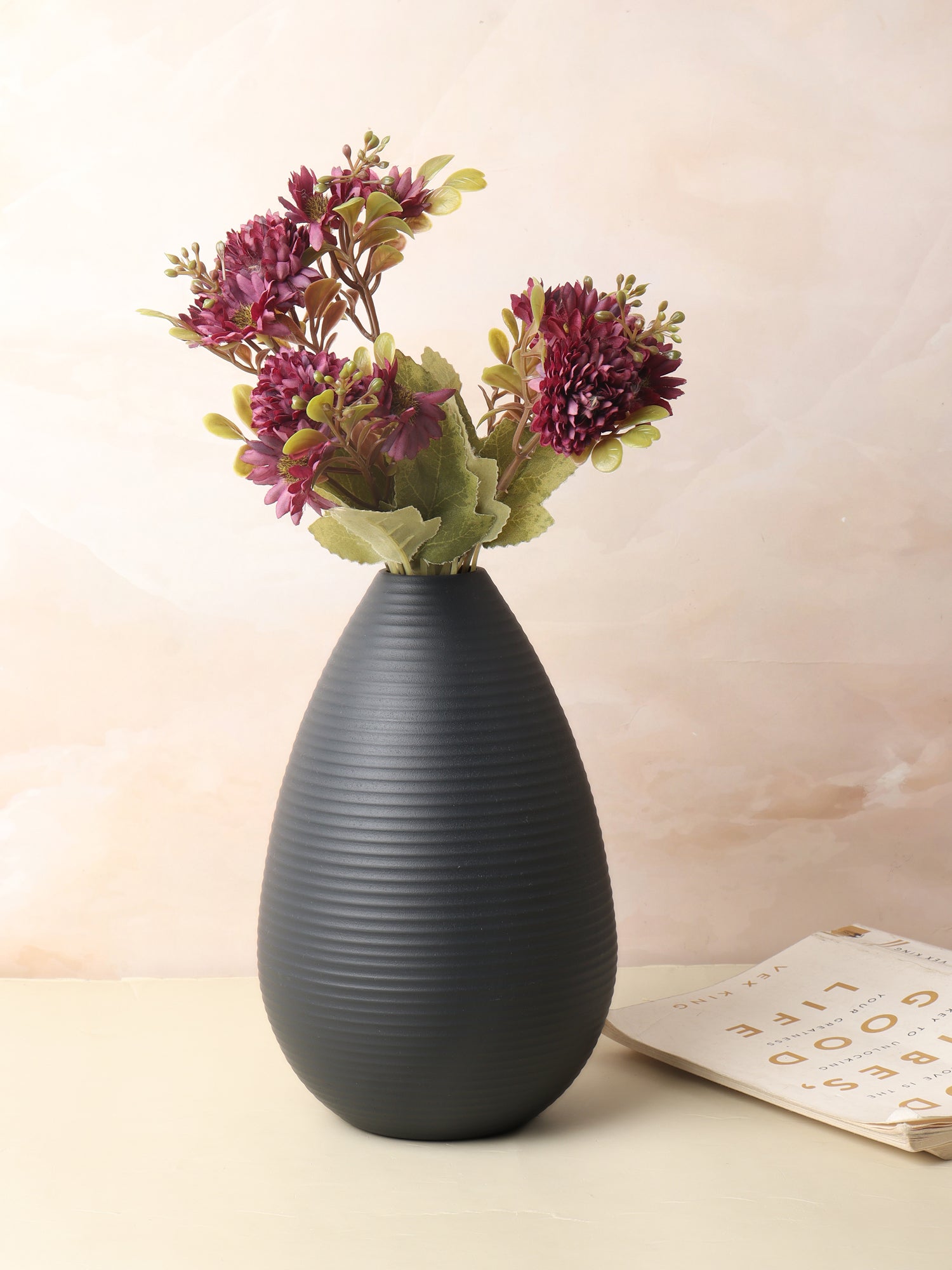 Klova Graphite small Vase