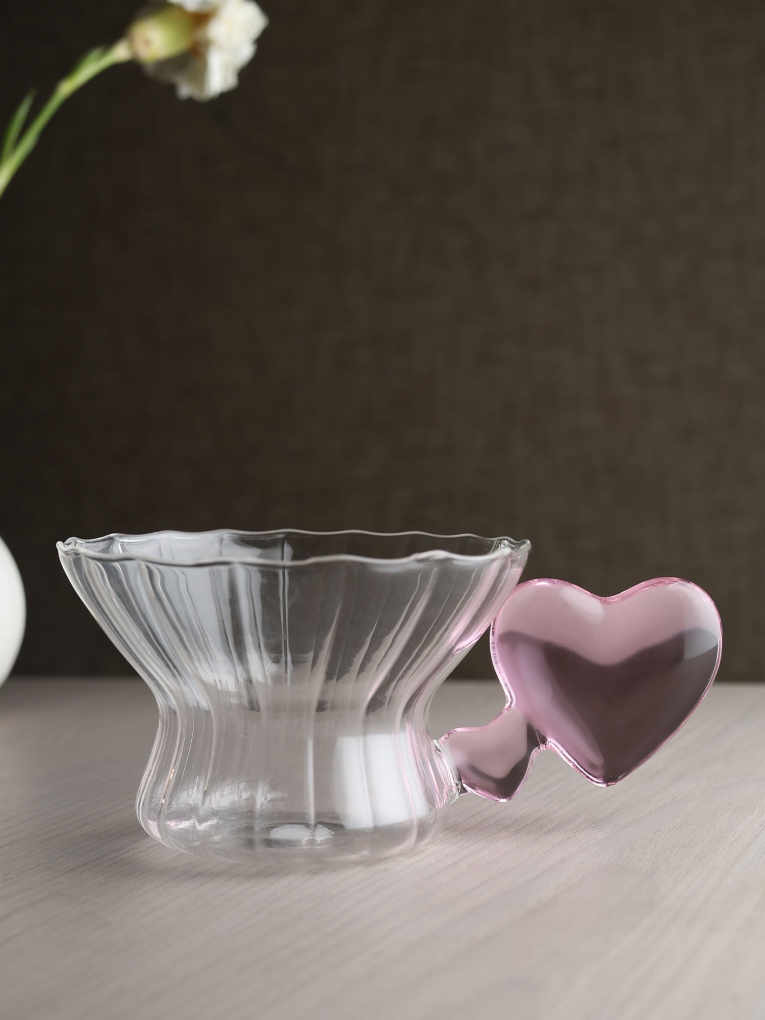 Cleo Bow Glass Cup