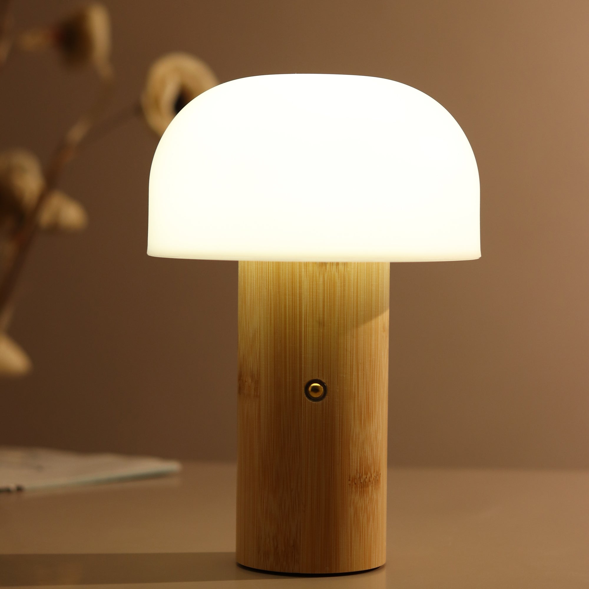 Mush Wood Lamp