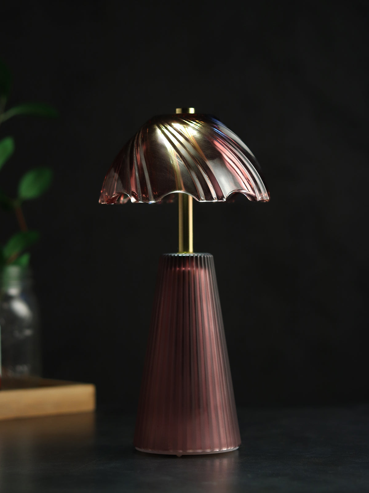 Calista Crystelle Glass Lamp