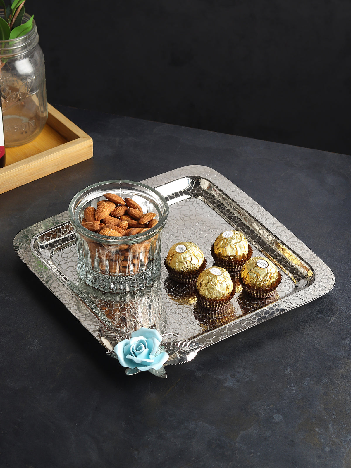 Petal Eclat Black Square Tray