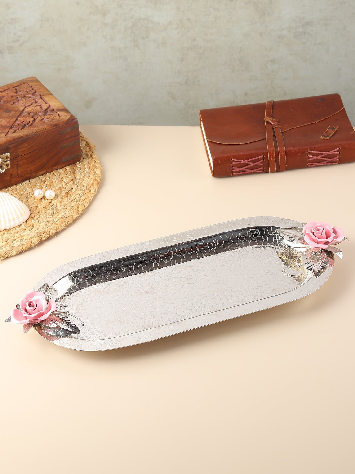 Petal Eclat Pink Oval Tray