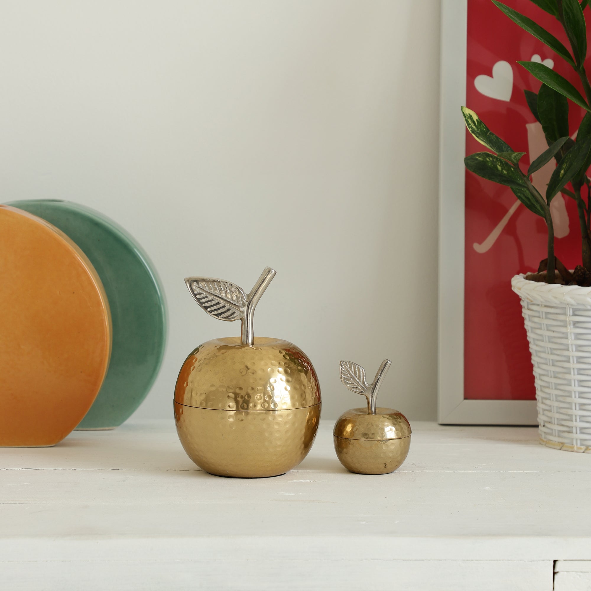 The Gold Apple Small size