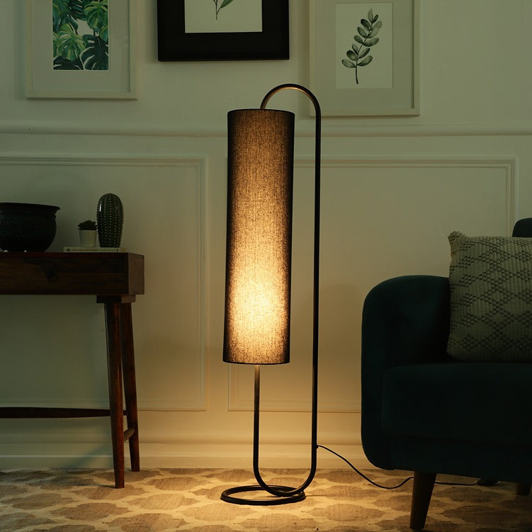 Graceful Full Black  Curve Floor Lamp