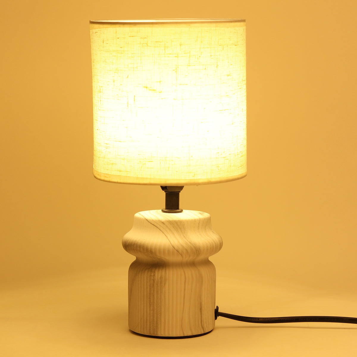 Ruffle Forme Grey Table Lamp