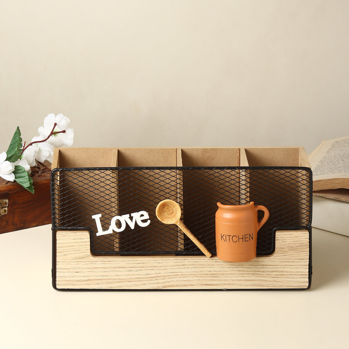 Diner Kitchenette Wooden Cutlery Caddy