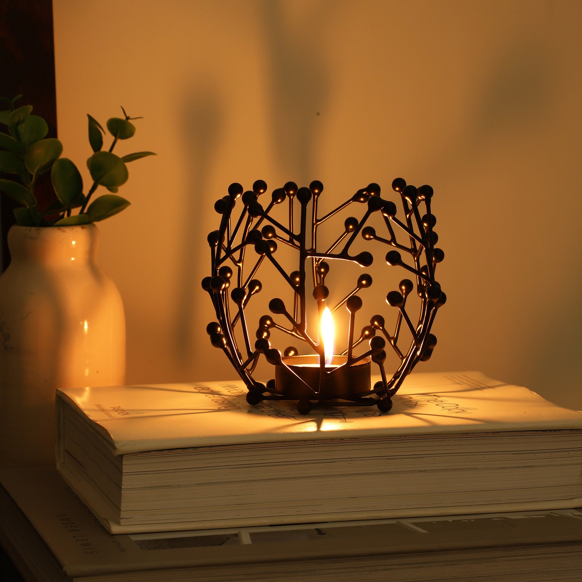 Decorative T-light Holder, Decorative Tabletop T-Light Holder, Metal T-Light holder 