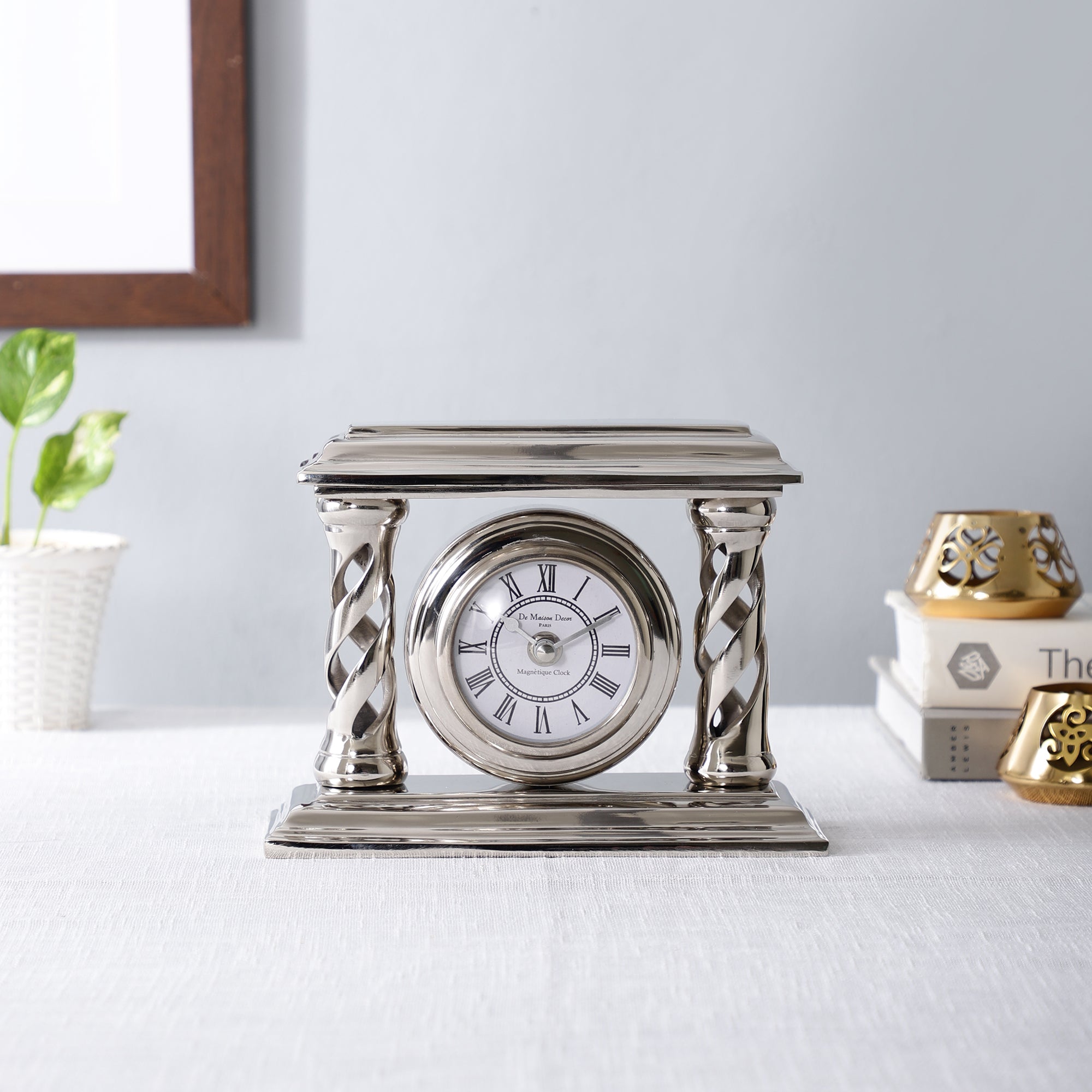 Velor SilverTable Clock