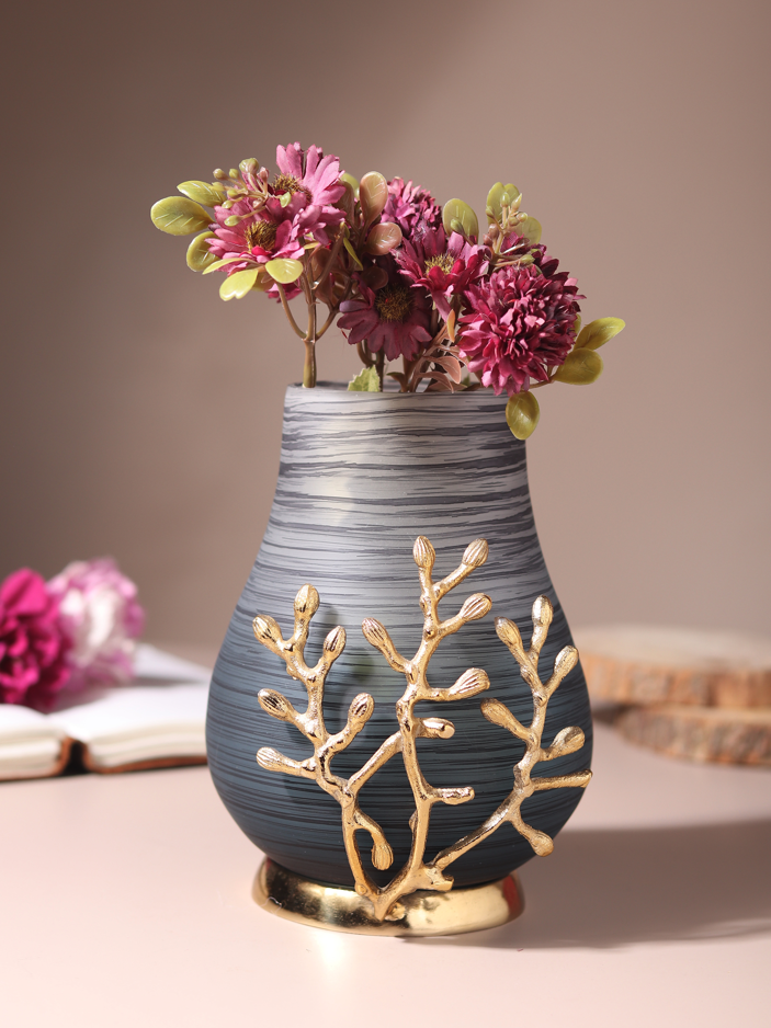 Vase, Planters & Botanicals