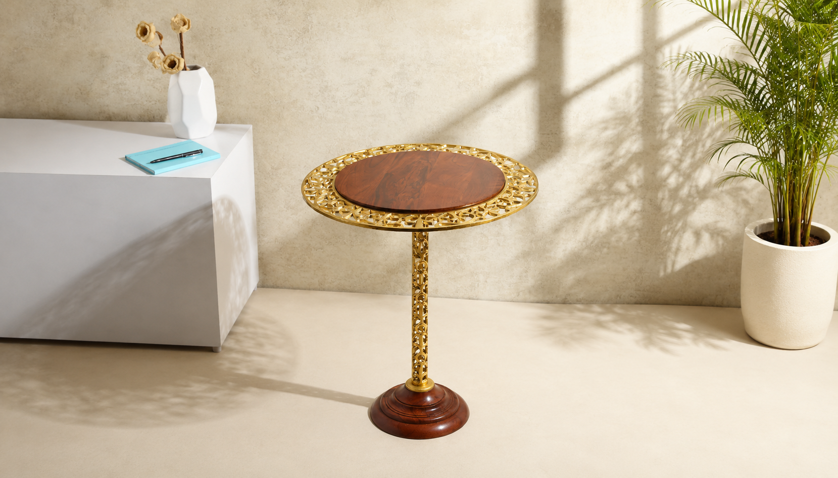 Timber's aurum Side Table Regnum