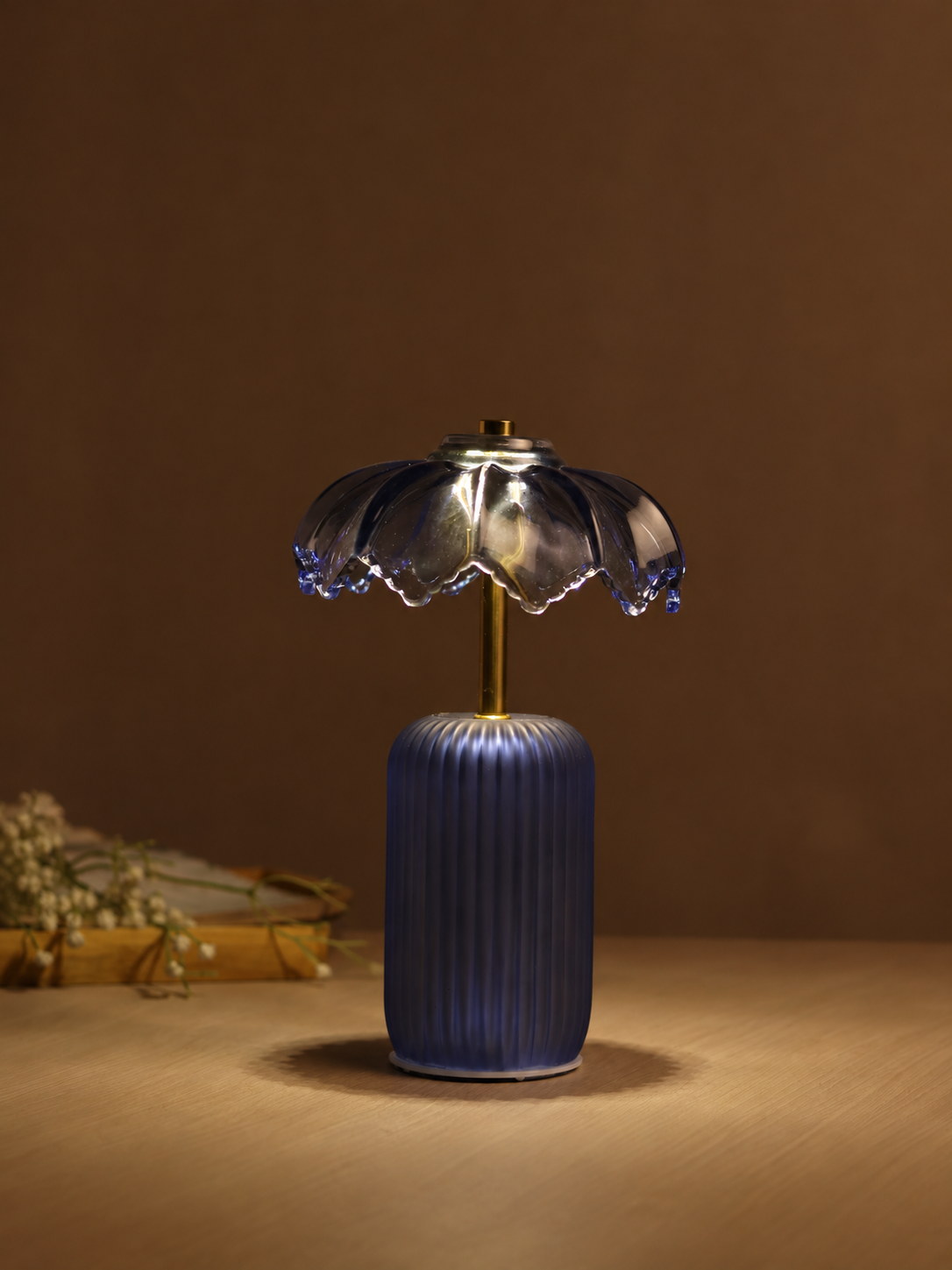 Novelle Crystelle Glass Lamp